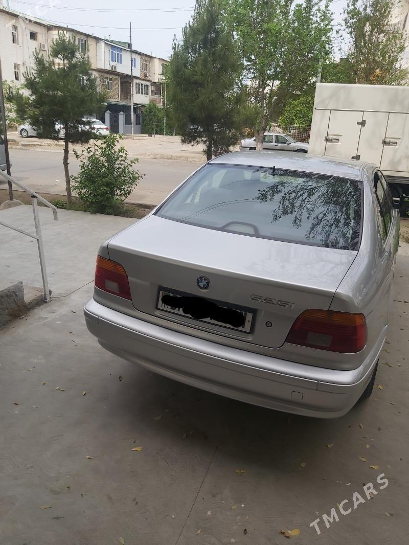 BMW 525 2001 - 125 000 TMT - Туркменбаши - img 2