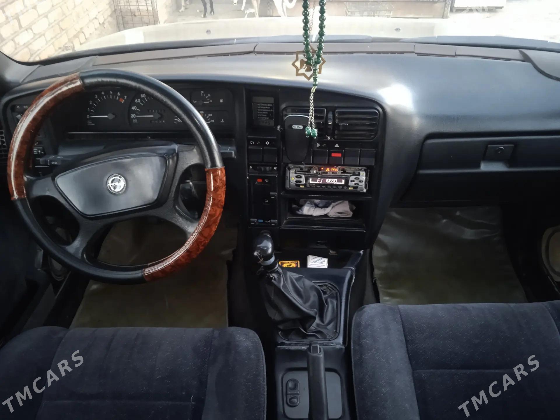 Opel Omega 1993 - 35 000 TMT - Türkmenabat - img 10