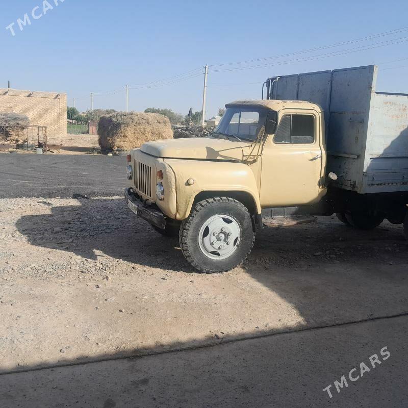 Gaz 53 1980 - 30 000 TMT - Сакарчага - img 1