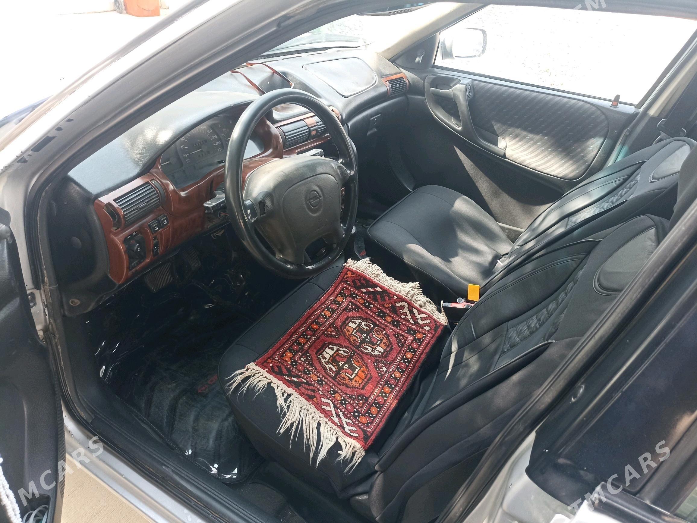 Opel Astra 1995 - 50 000 TMT - Теджен - img 2