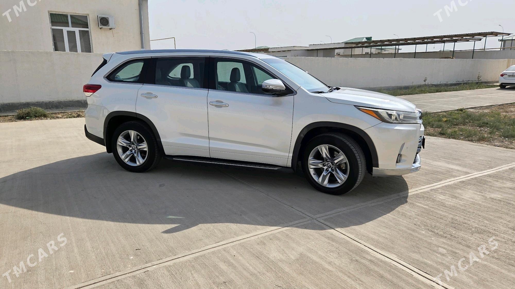 Toyota Highlander 2018 - 480 000 TMT - Гёкдепе - img 6
