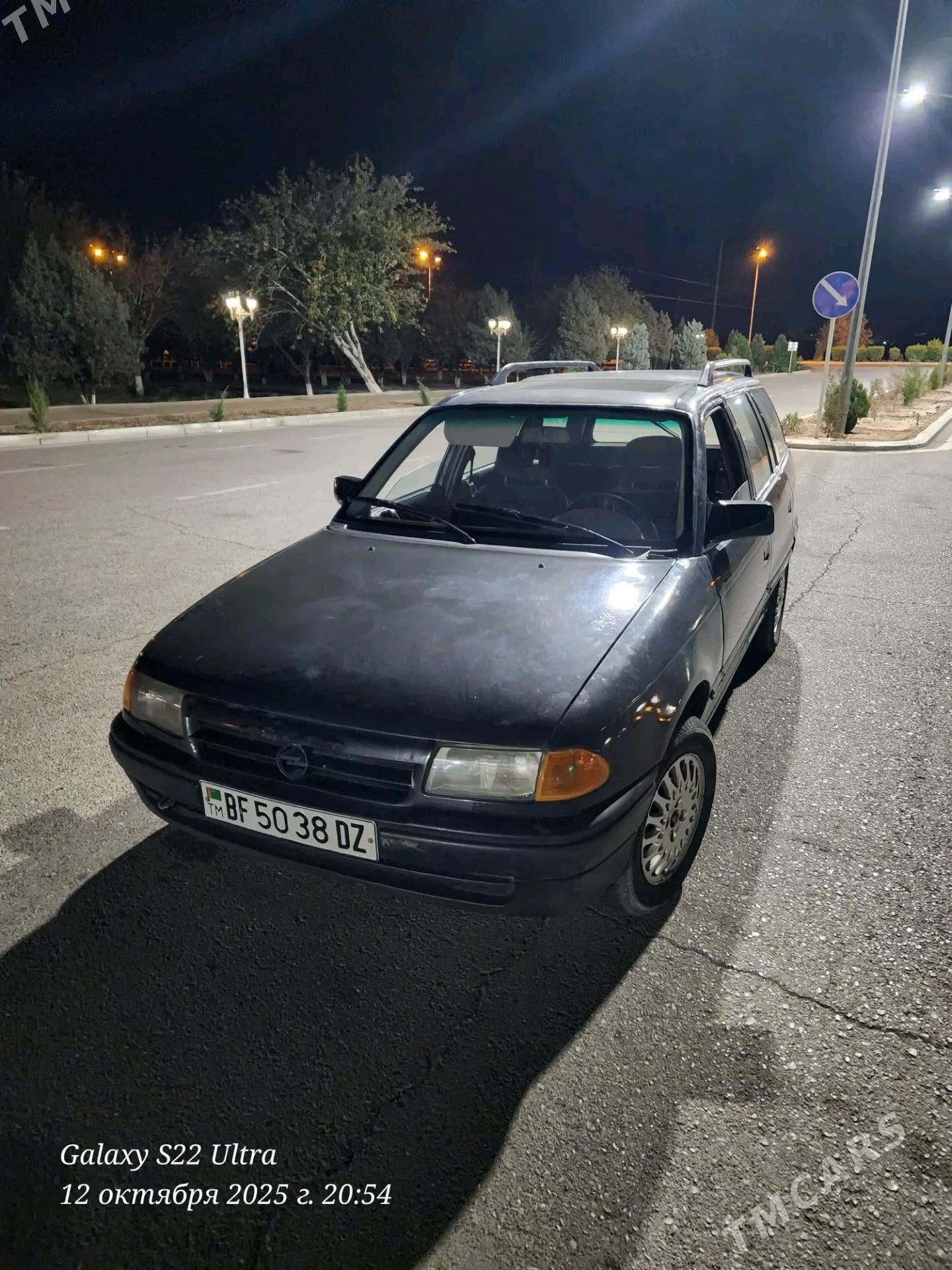 Opel Astra 1992 - 36 000 TMT - Daşoguz - img 4