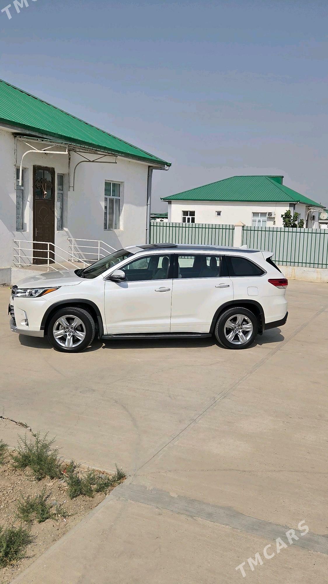 Toyota Highlander 2018 - 480 000 TMT - Гёкдепе - img 7