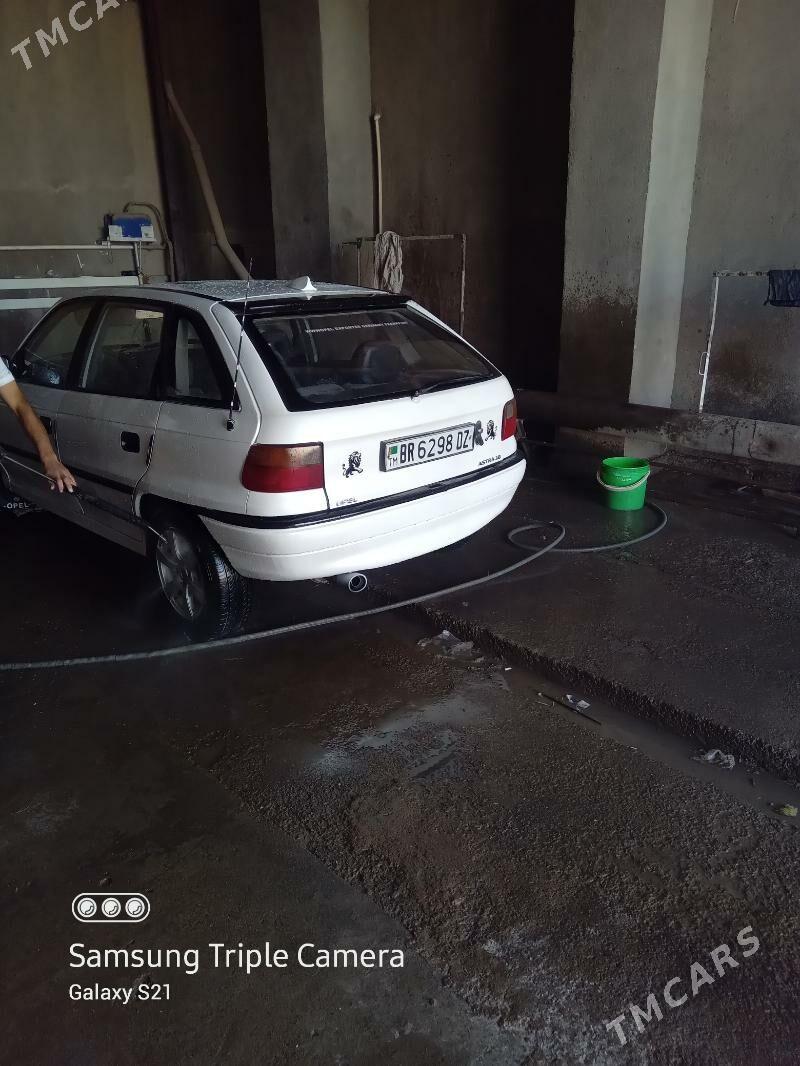 Opel Astra 1993 - 32 000 TMT - Губадаг - img 4