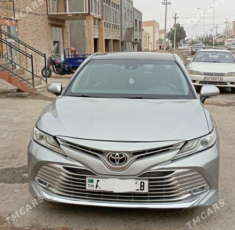 Toyota Camry 2020 - 330 000 TMT - Dänew - img 7