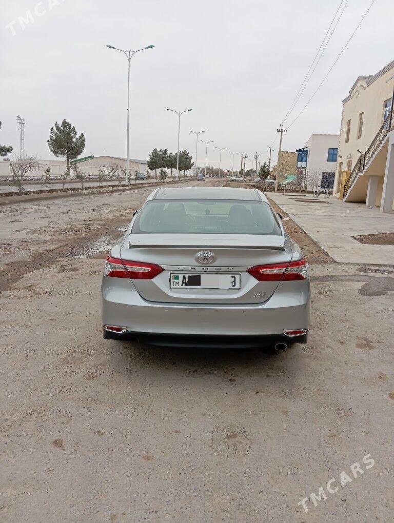 Toyota Camry 2020 - 330 000 TMT - Dänew - img 5