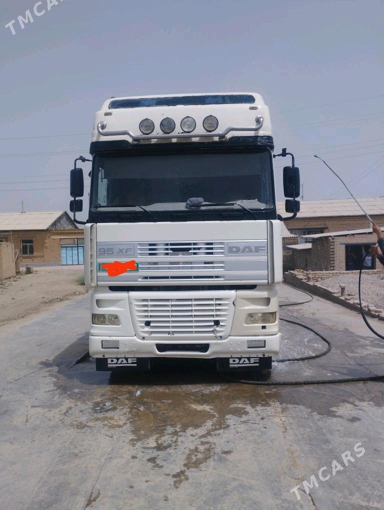DAF FX 95 1999 - 620 000 TMT - Магданлы - img 1
