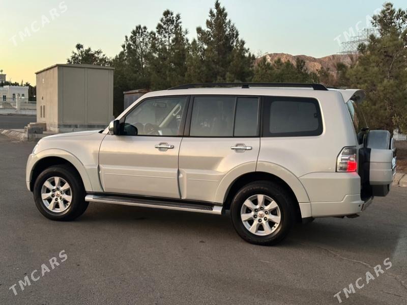 Mitsubishi Pajero 2011 - 250 000 TMT - Туркменбаши - img 8