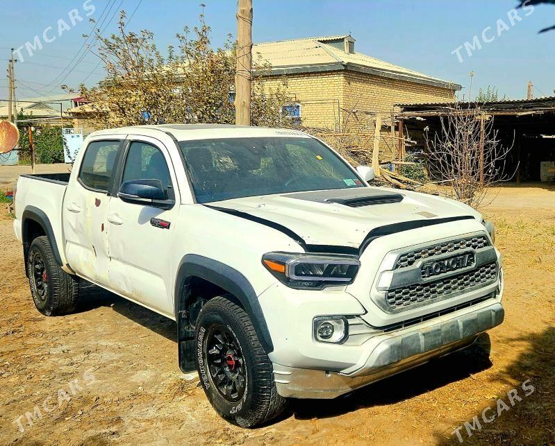 Toyota Tacoma 2019 - 313 000 TMT - Мары - img 5