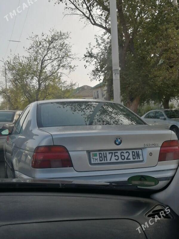 BMW E39 2000 - 105 000 TMT - Balkanabat - img 6