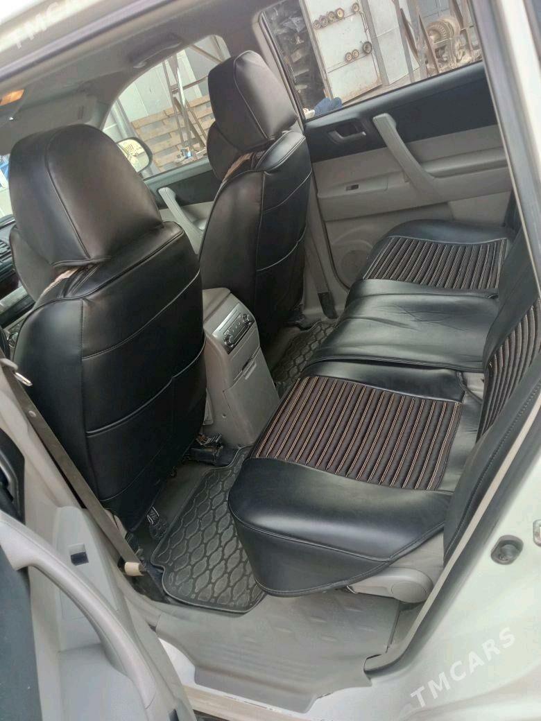 Toyota Highlander 2012 - 360 000 TMT - Байрамали - img 3