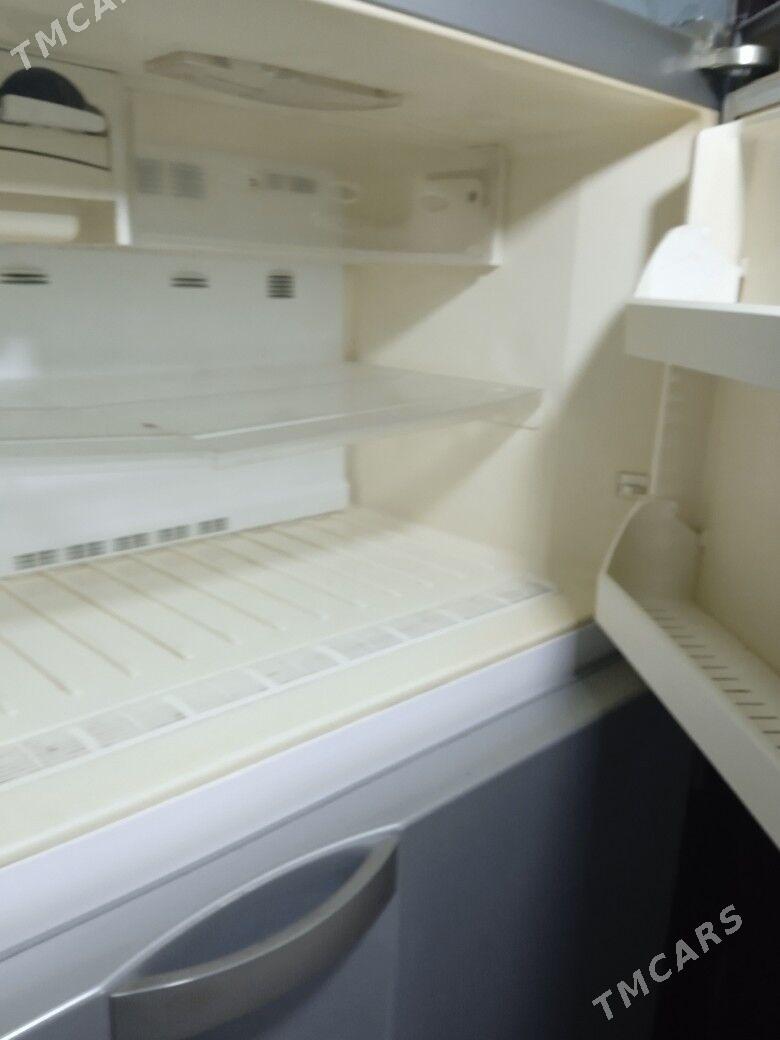 holodilnik - Hitrowka - img 1