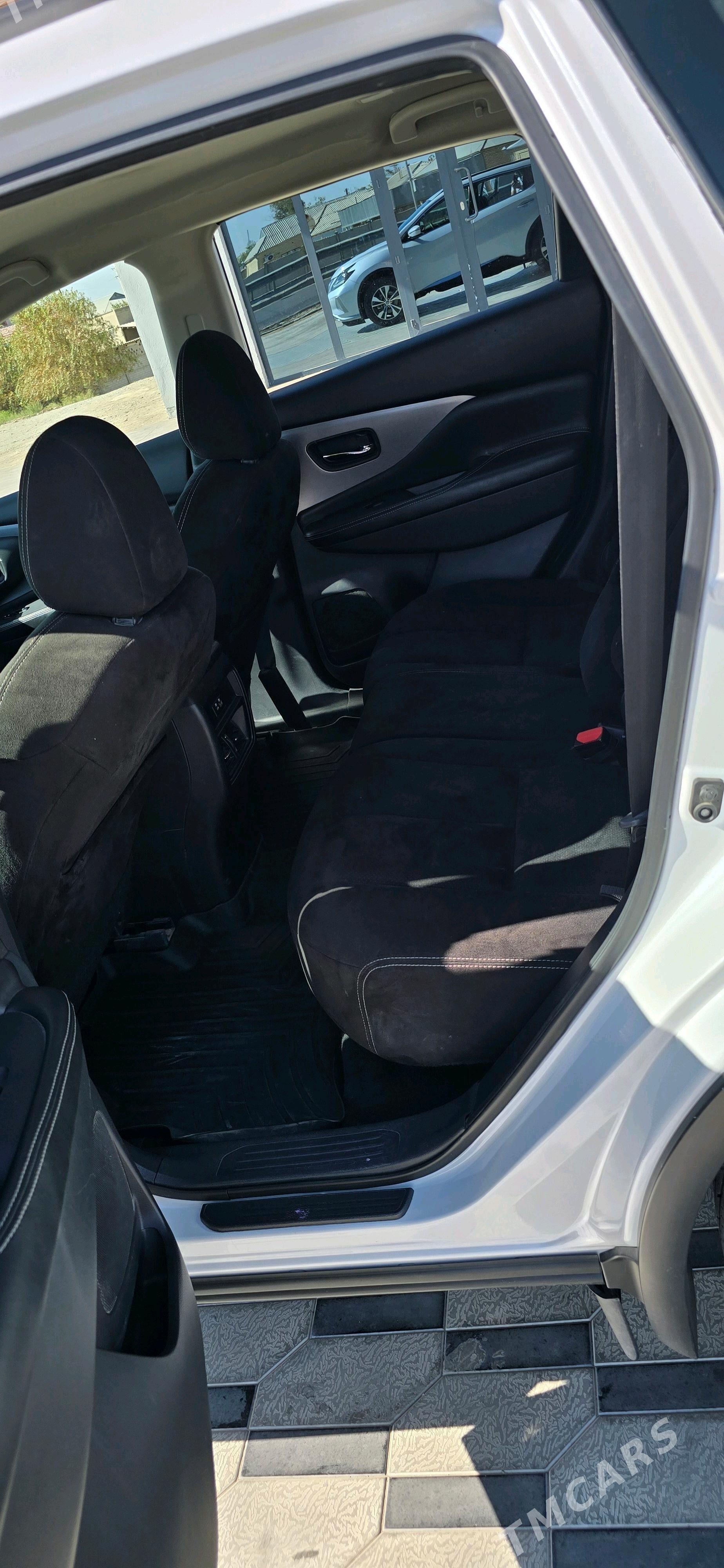 Nissan Murano 2019 - 260 000 TMT - Мары - img 8