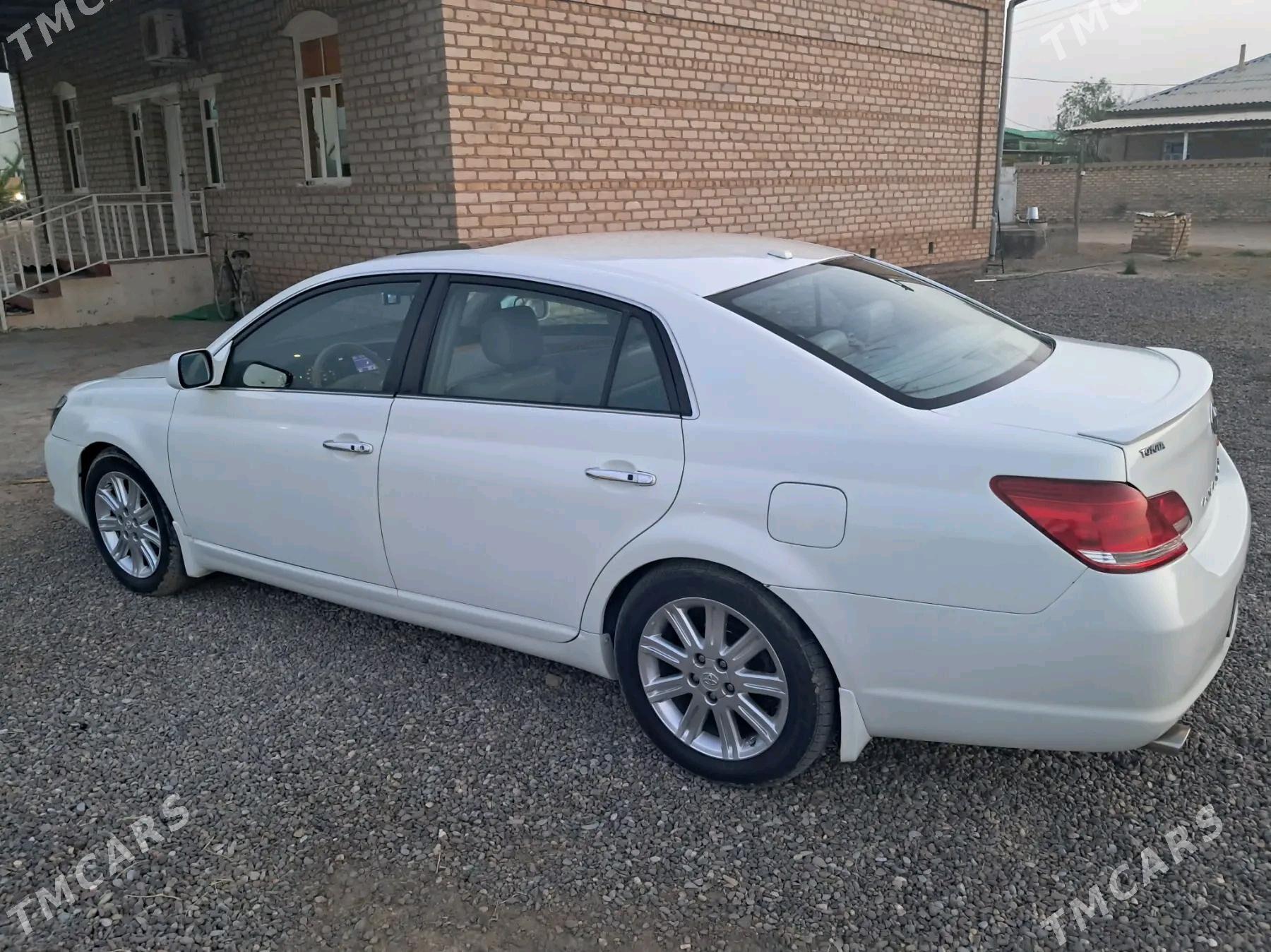 Toyota Avalon 2005 - 160 000 TMT - Сакарчага - img 3