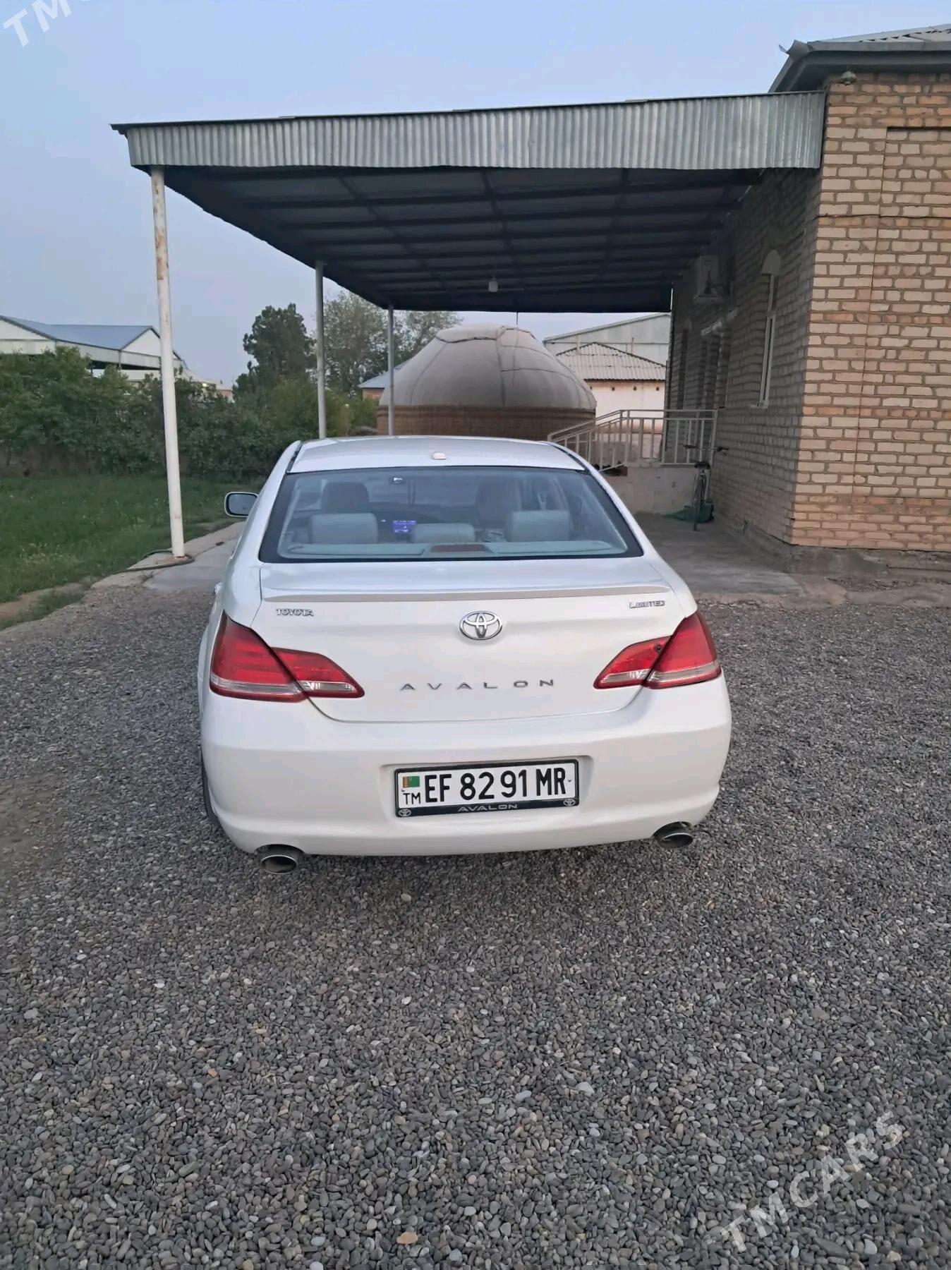 Toyota Avalon 2005 - 160 000 TMT - Сакарчага - img 8