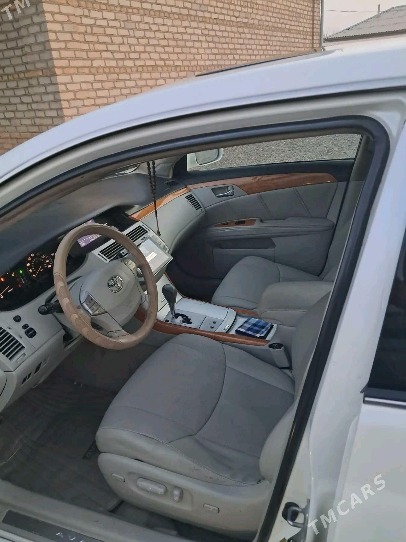 Toyota Avalon 2005 - 160 000 TMT - Сакарчага - img 9