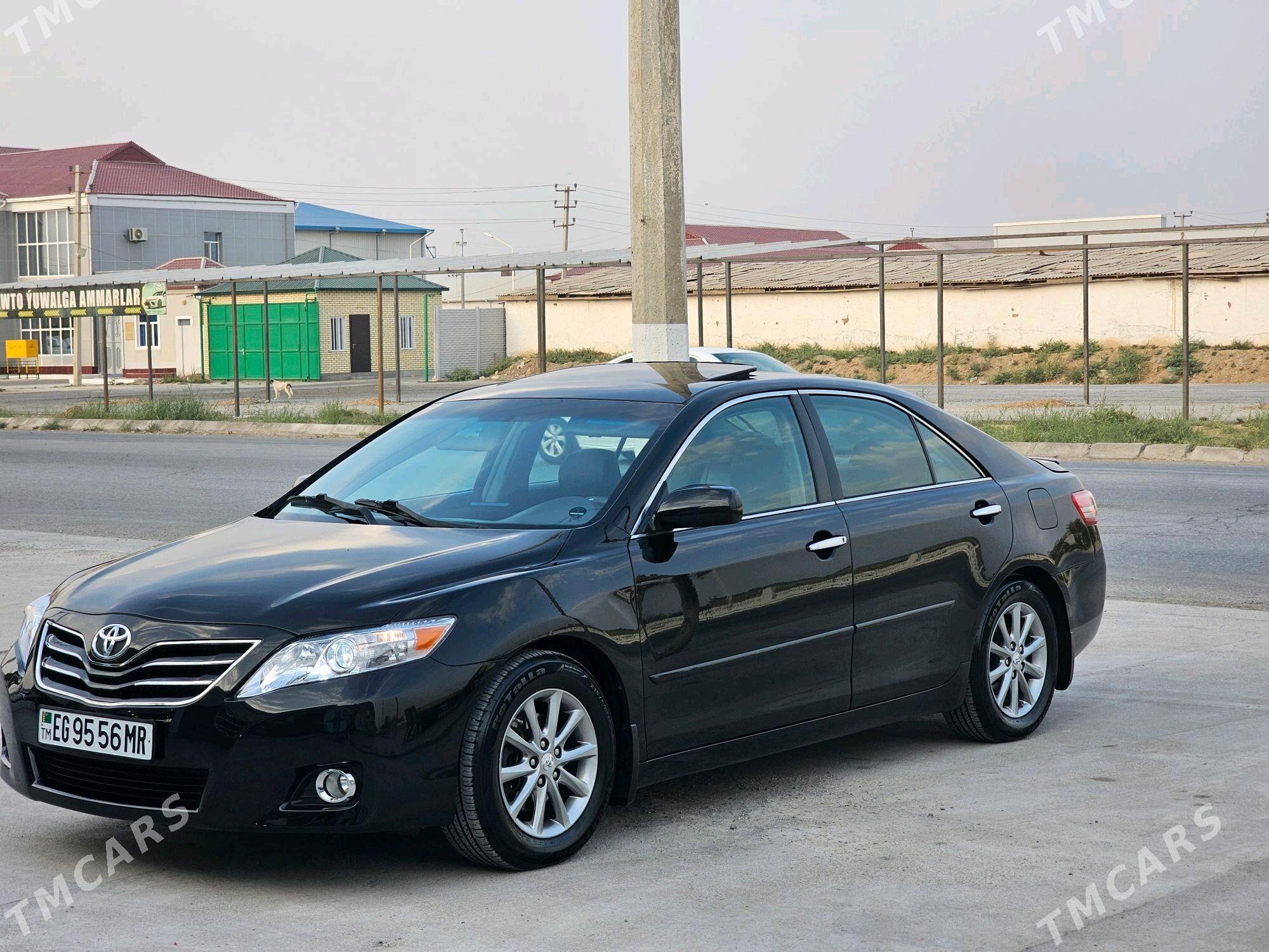Toyota Camry 2010 - 230 000 TMT - Мары - img 1
