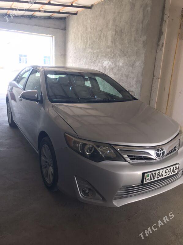 Toyota Camry 2012 - 220 000 TMT - Gökdepe - img 9