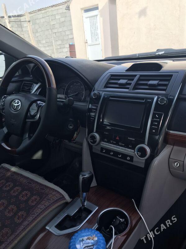Toyota Camry 2012 - 220 000 TMT - Gökdepe - img 8