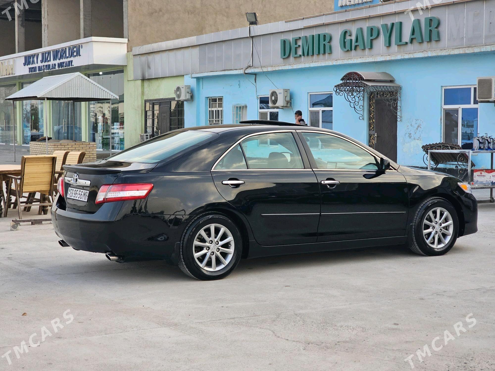 Toyota Camry 2010 - 230 000 TMT - Мары - img 7