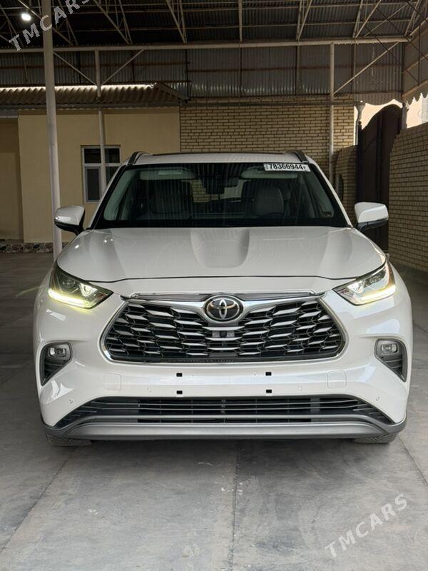 Toyota Highlander 2020 - 590 000 TMT - Мары - img 1