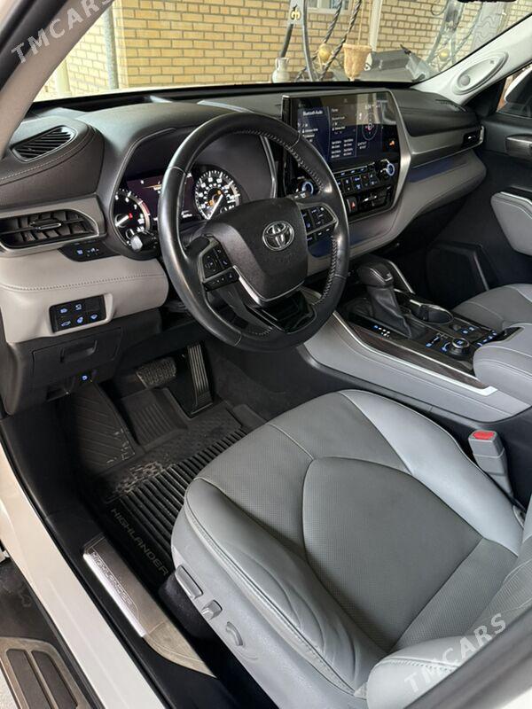 Toyota Highlander 2020 - 590 000 TMT - Мары - img 8