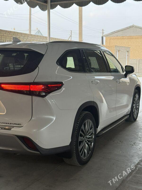 Toyota Highlander 2020 - 590 000 TMT - Мары - img 5