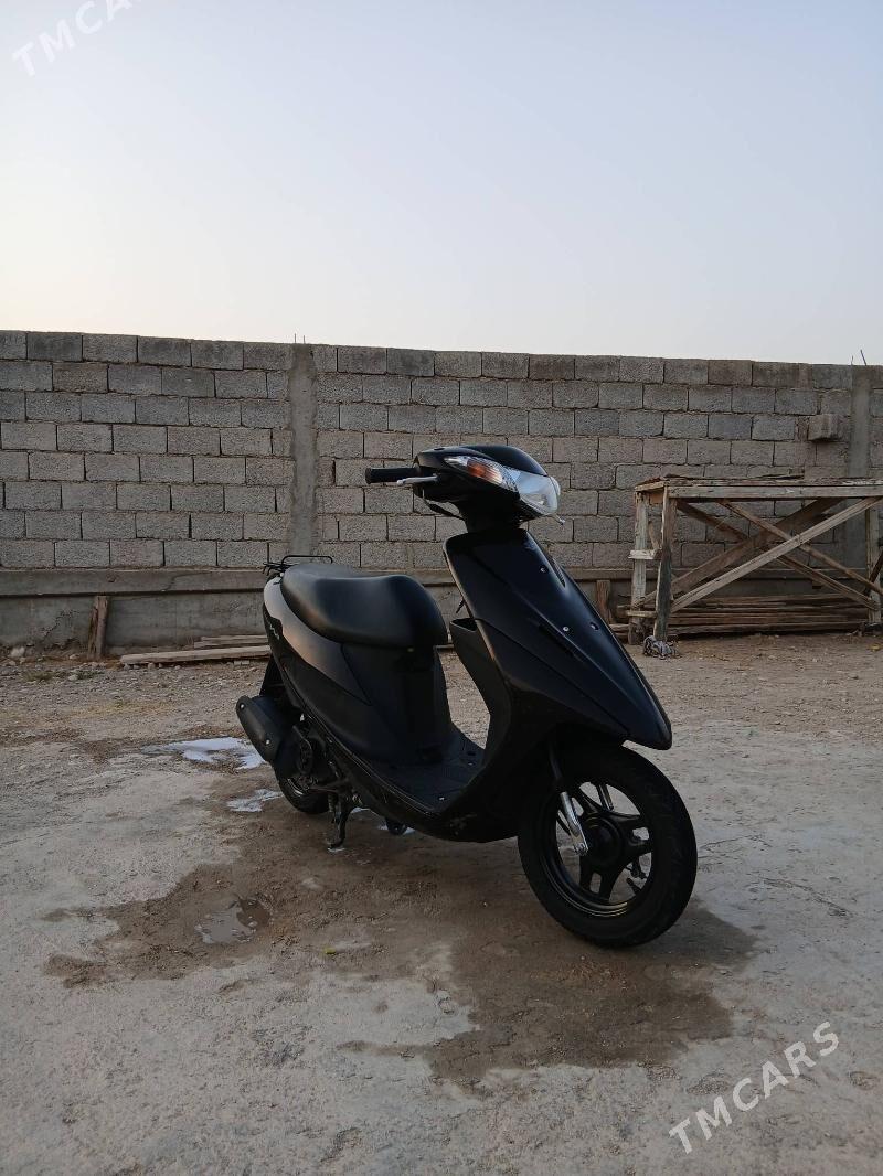 Fekon FK200-14G 2021 - 10 000 TMT - Балканабат - img 2