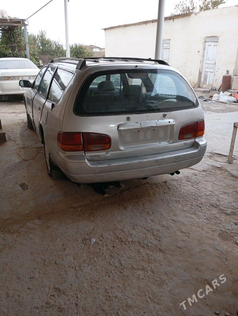 Toyota Camry 1993 - 56 000 TMT - Мары - img 3