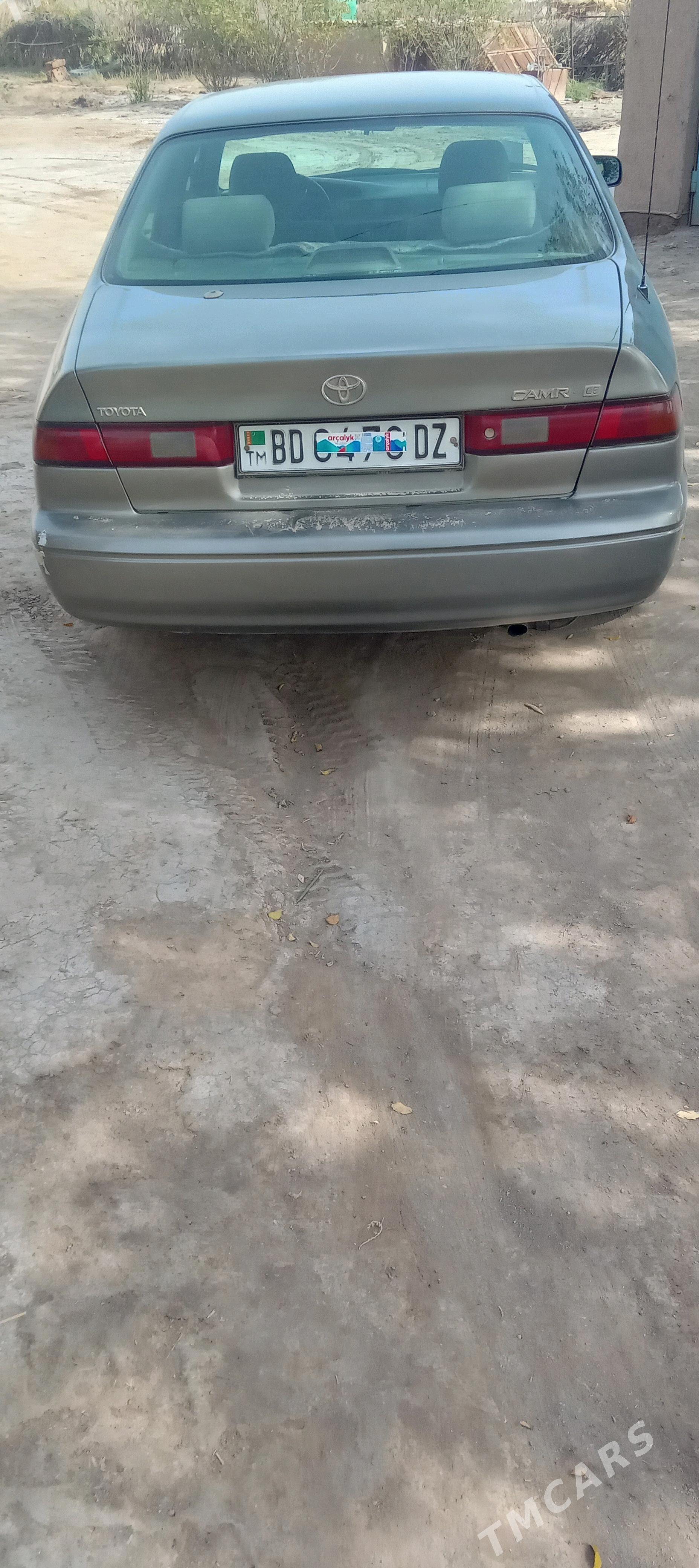 Toyota Camry 1998 - 120 000 TMT - етр. Туркменбаши - img 3