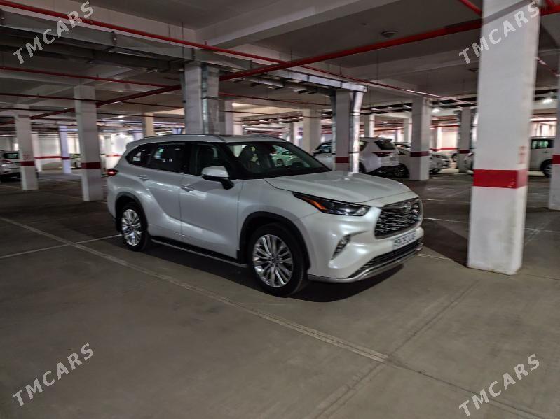 Toyota Highlander 2022 - 650 000 TMT - Ашхабад - img 2