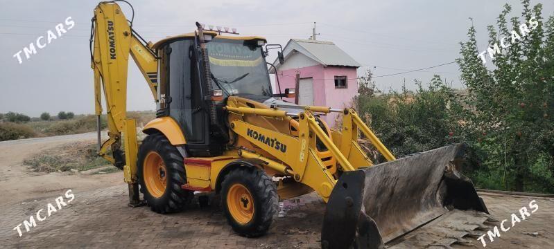 Komatsu D275AX-5 2010 - 500 000 TMT - Туркменгала - img 7