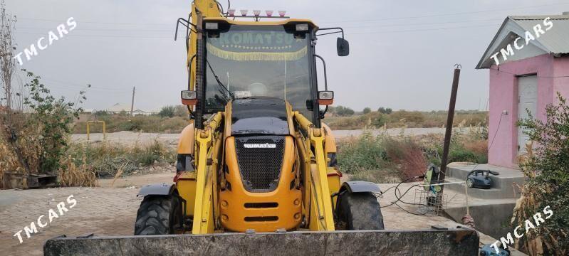 Komatsu D275AX-5 2010 - 500 000 TMT - Туркменгала - img 8