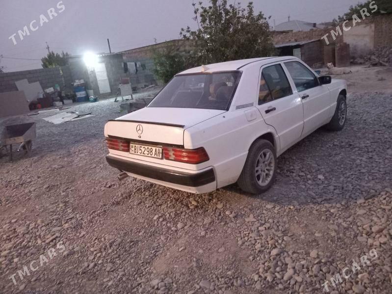 Mercedes-Benz 190E 1993 - 30 000 TMT - Кака - img 4