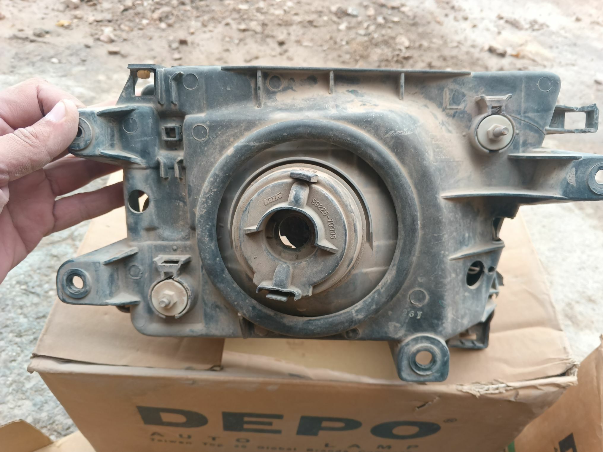 Runner 2002 Fara 1 000 TMT - Гурбансолтан Едже - img 3