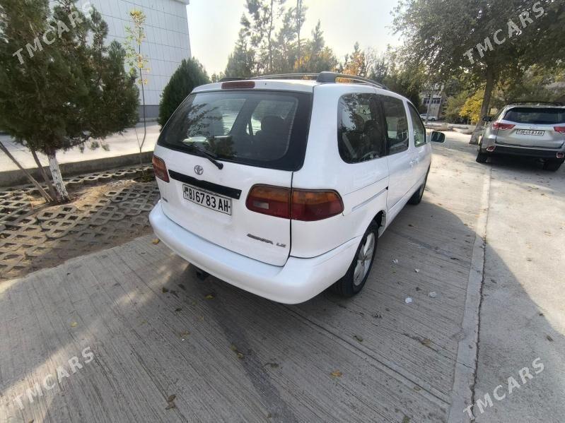 Toyota Sienna 2000 - 160 000 TMT - 11 mkr - img 3