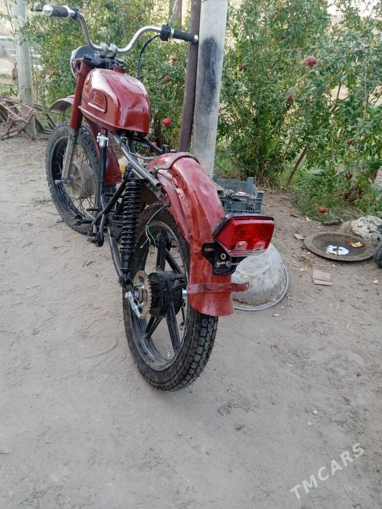 Fekon FK200-14G 2017 - 3 000 TMT - Достлук - img 1