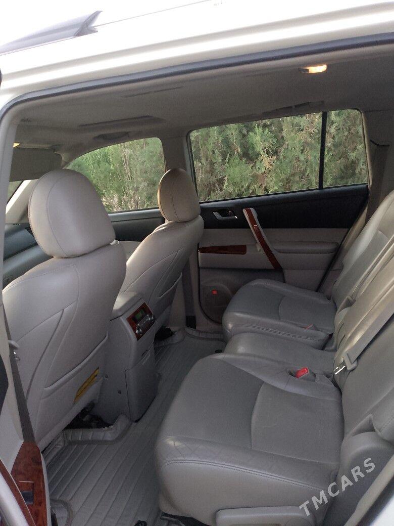 Toyota Highlander 2013 - 355 000 TMT - Дашогуз - img 6