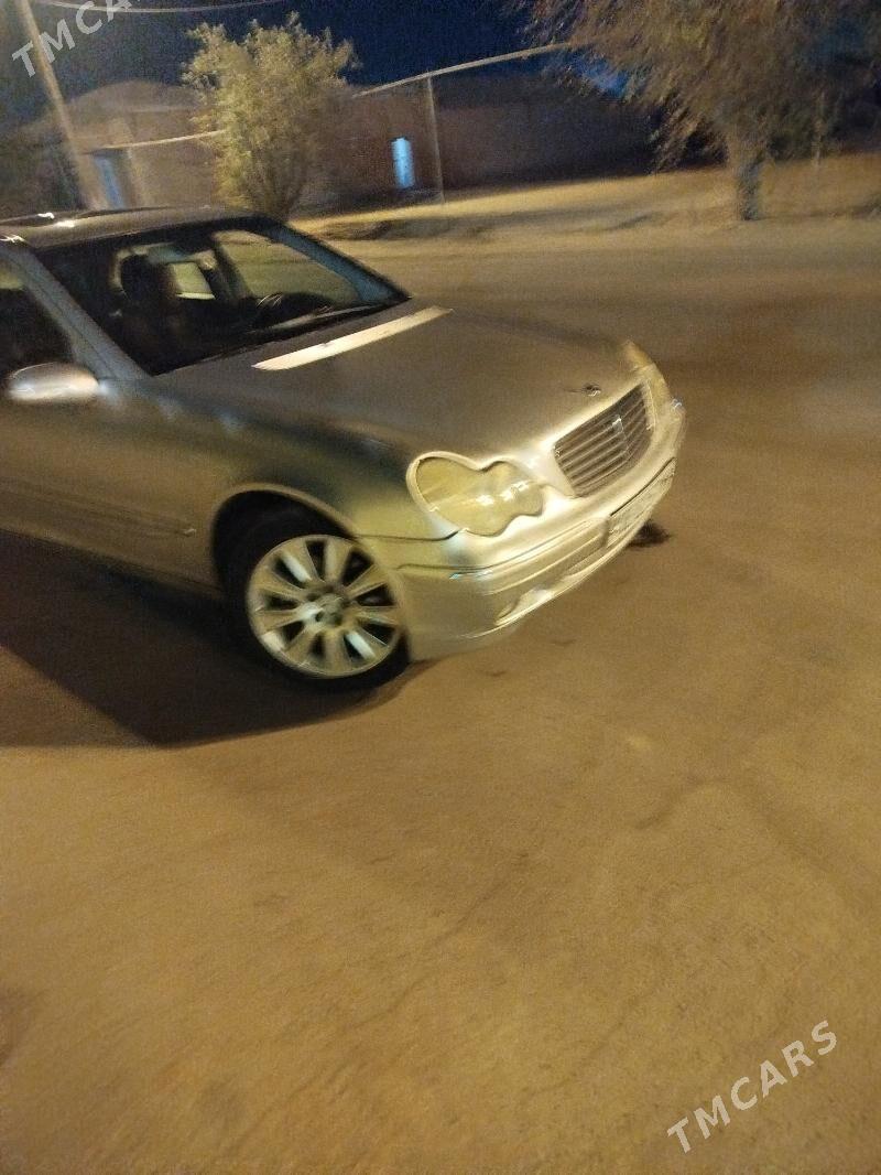 Mercedes-Benz C320 2002 - 110 000 TMT - Мургап - img 2
