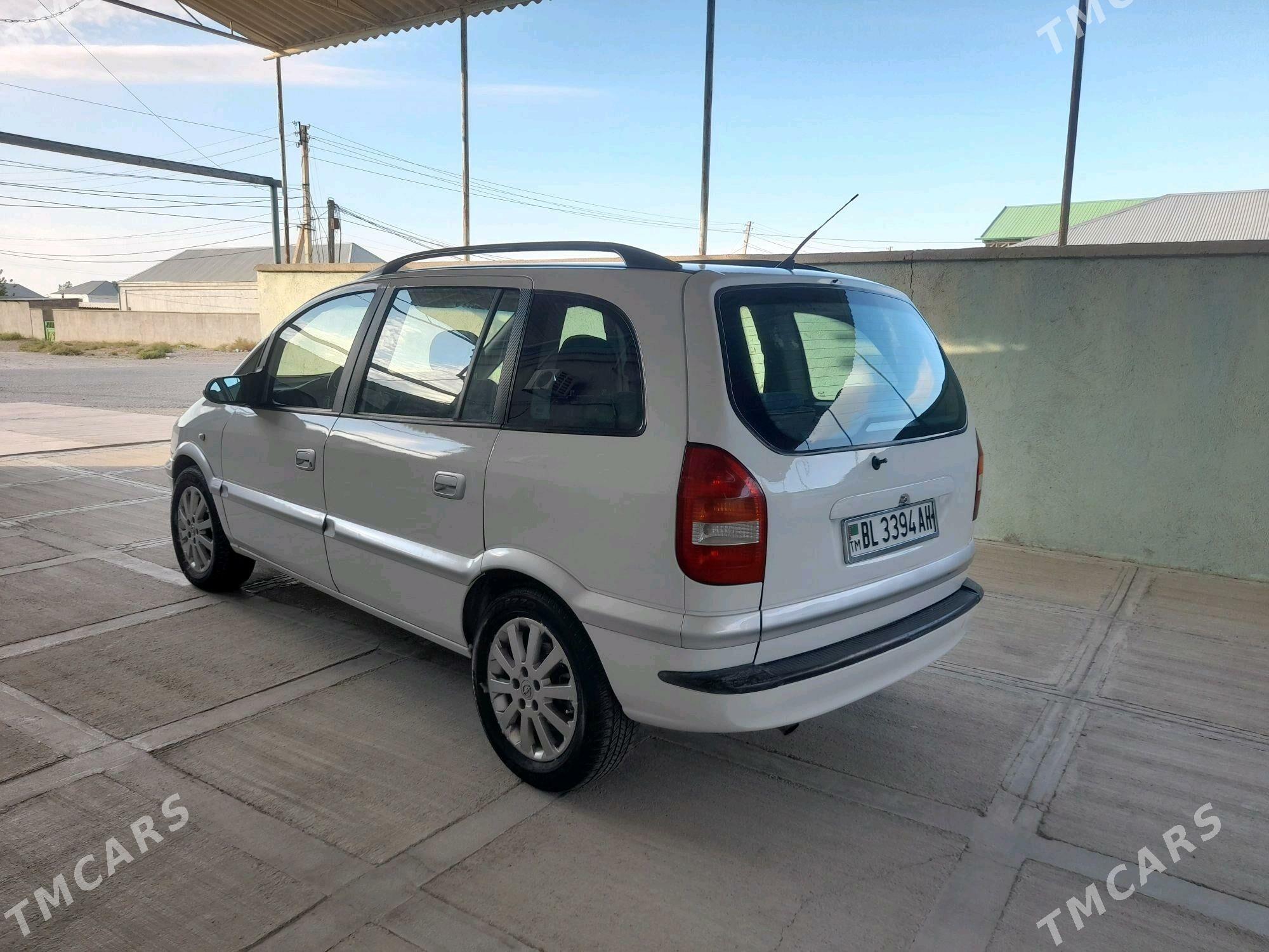 Opel Zafira 2003 - 90 000 TMT - Бахарден - img 6