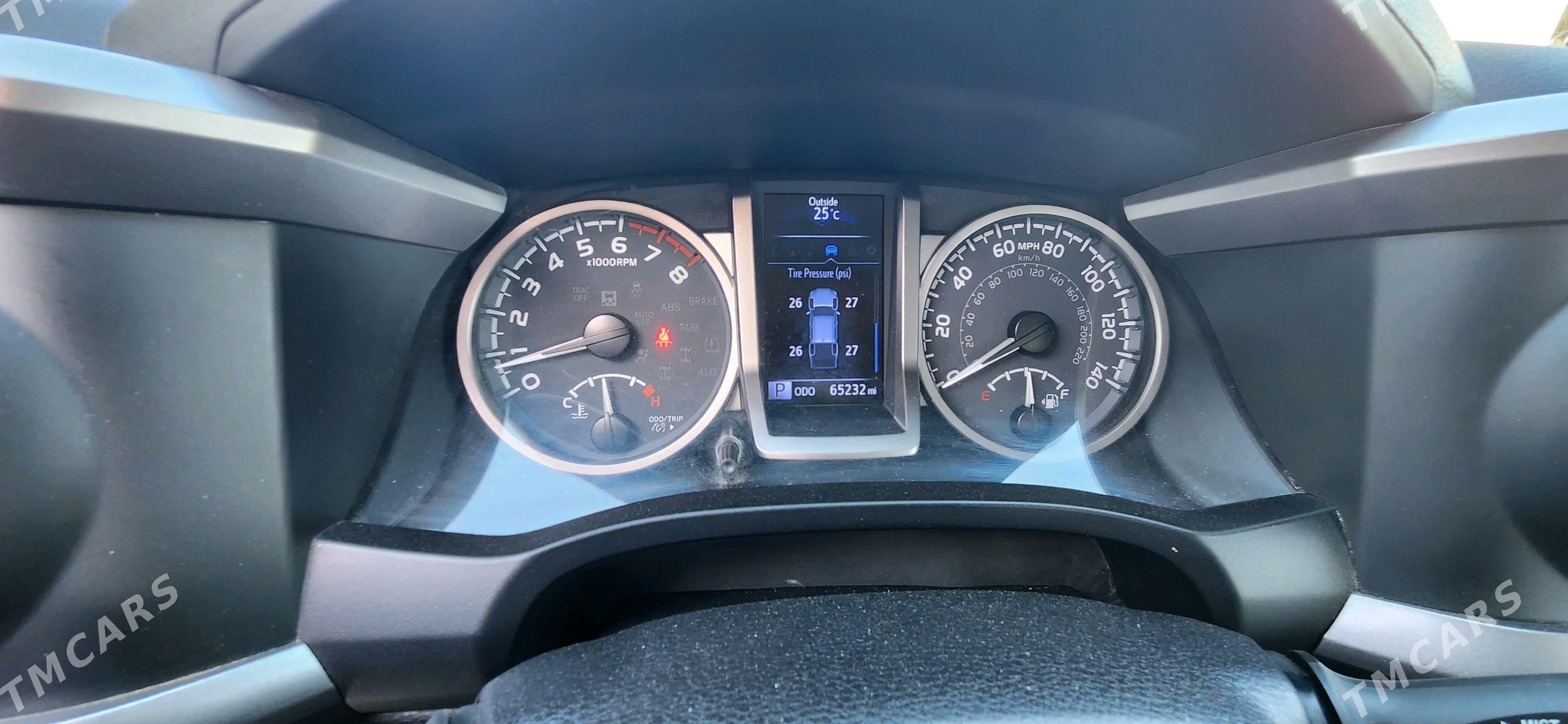 Toyota Tacoma 2019 - 430 000 TMT - Балканабат - img 1