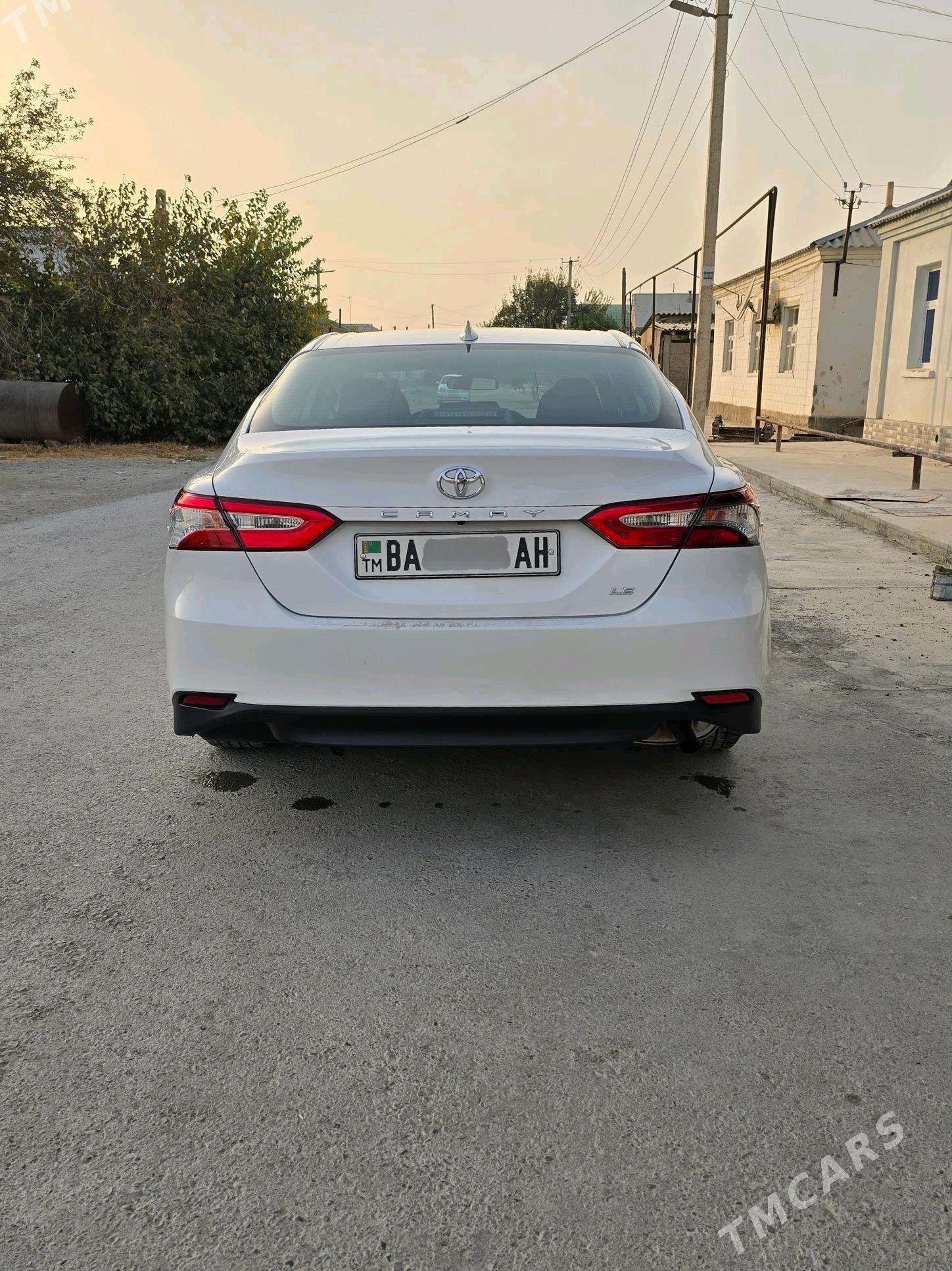 Toyota Camry 2020 - 330 000 TMT - Ашхабад - img 3