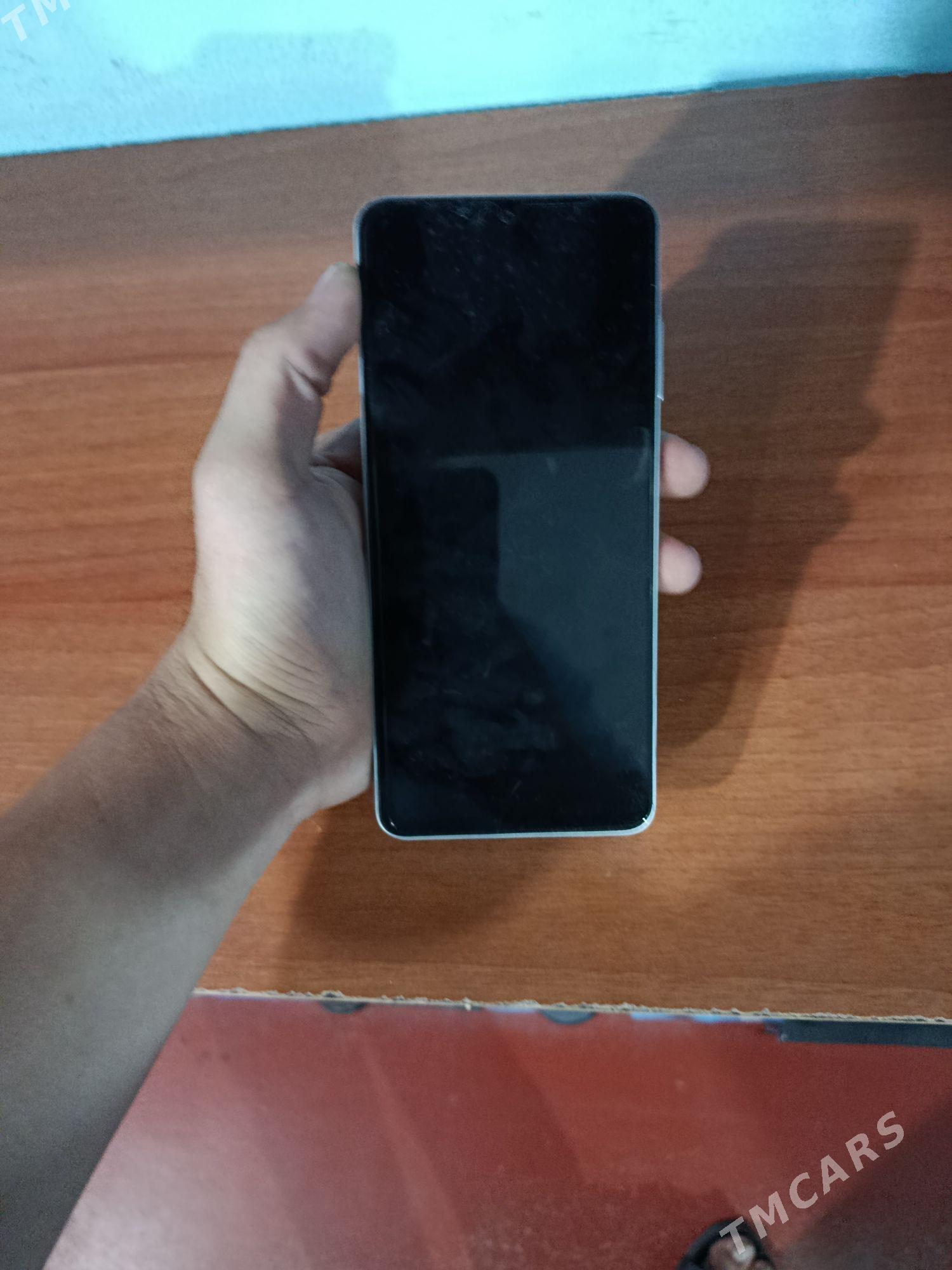 Samsung A06 - Керки - img 6