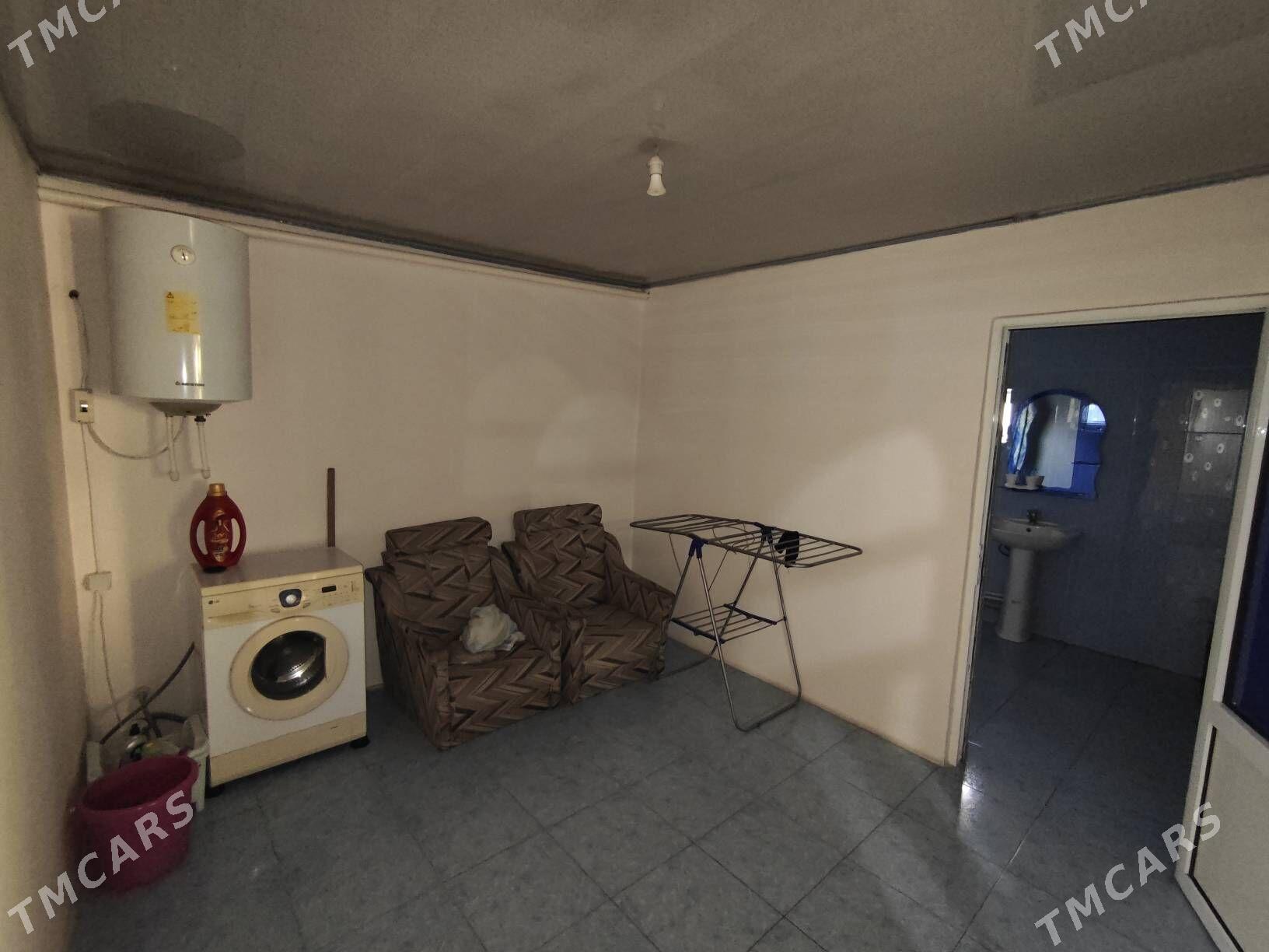 Satlyk Jaý(mellek)/ Продам дом - Çärjew - img 5