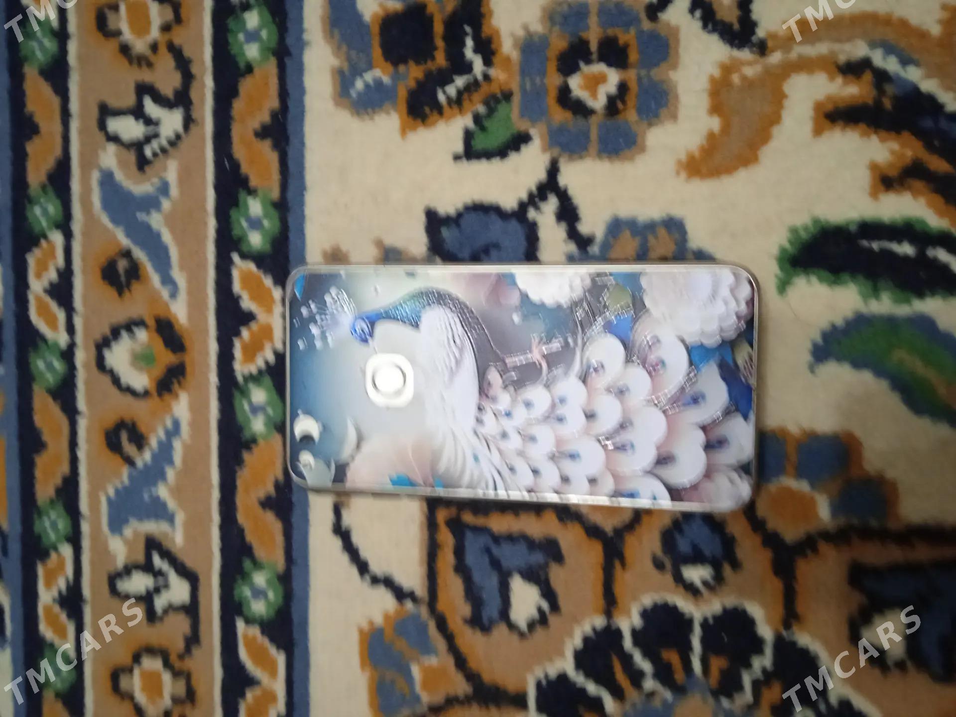 Huwawey P8 layt - Baýramaly - img 2