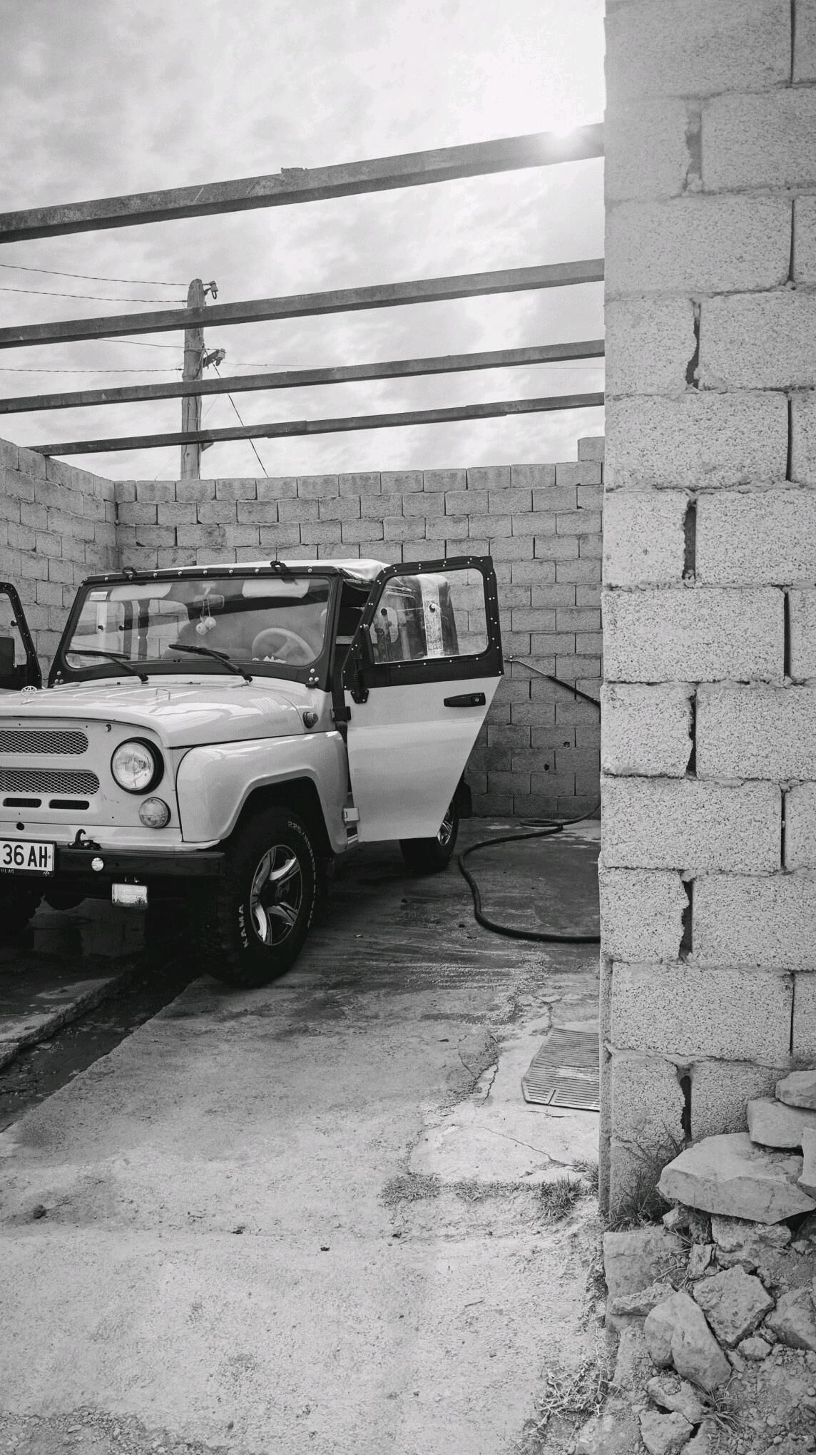 UAZ 469 2002 - 80 000 TMT - Bäherden - img 2