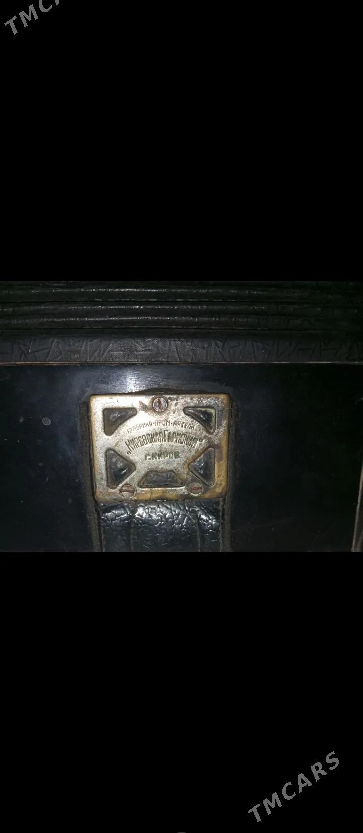 Антиквариат: русская гармонь. - Aşgabat - img 1