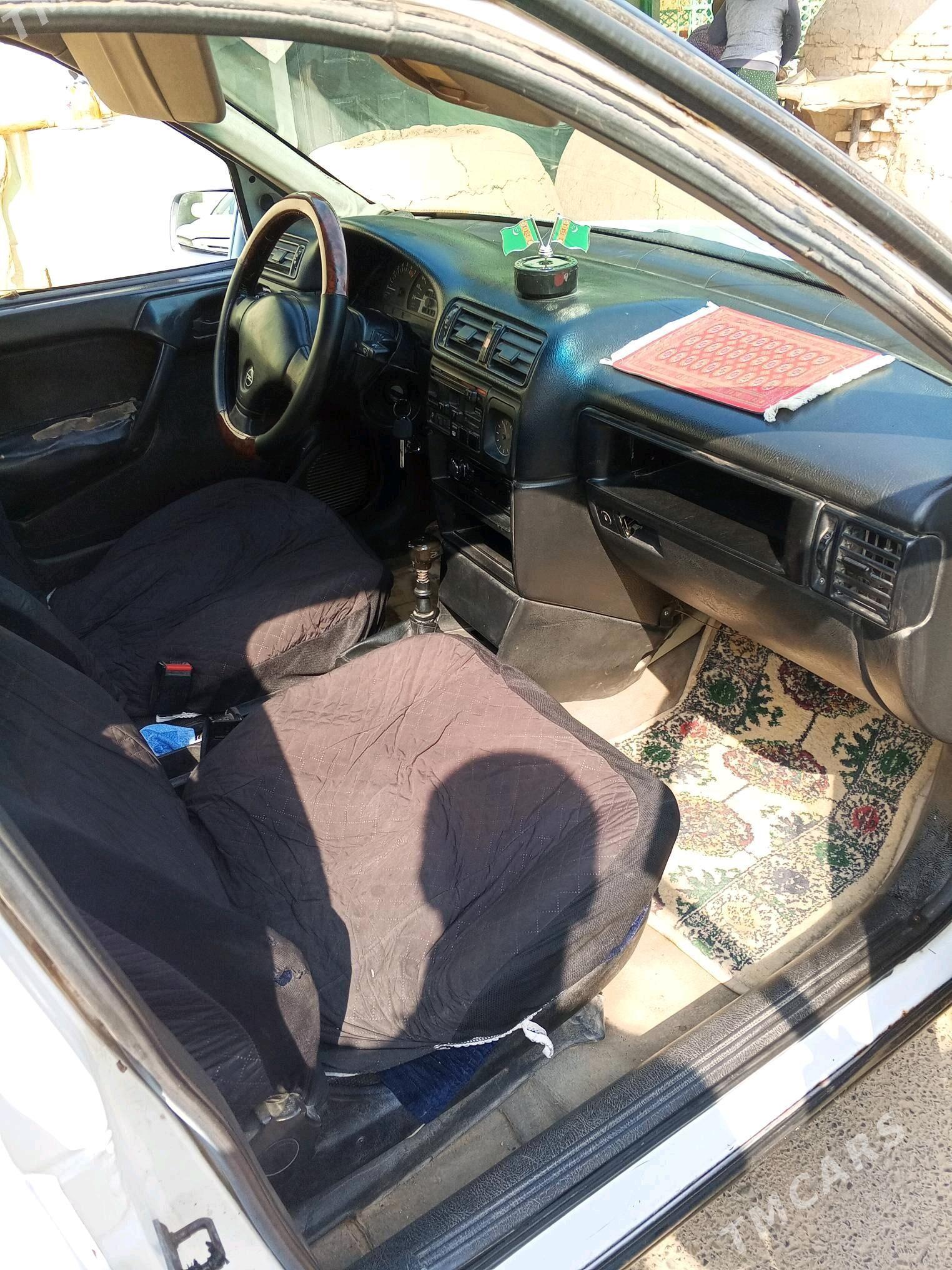 Opel Vectra 1992 - 35 000 TMT - Murgap - img 1