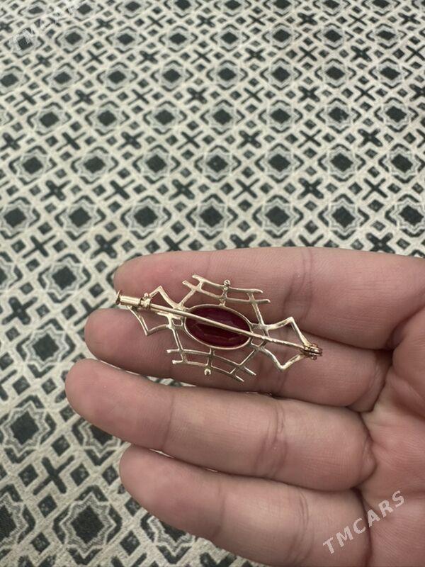 gyzyl z broska - Балканабат - img 1