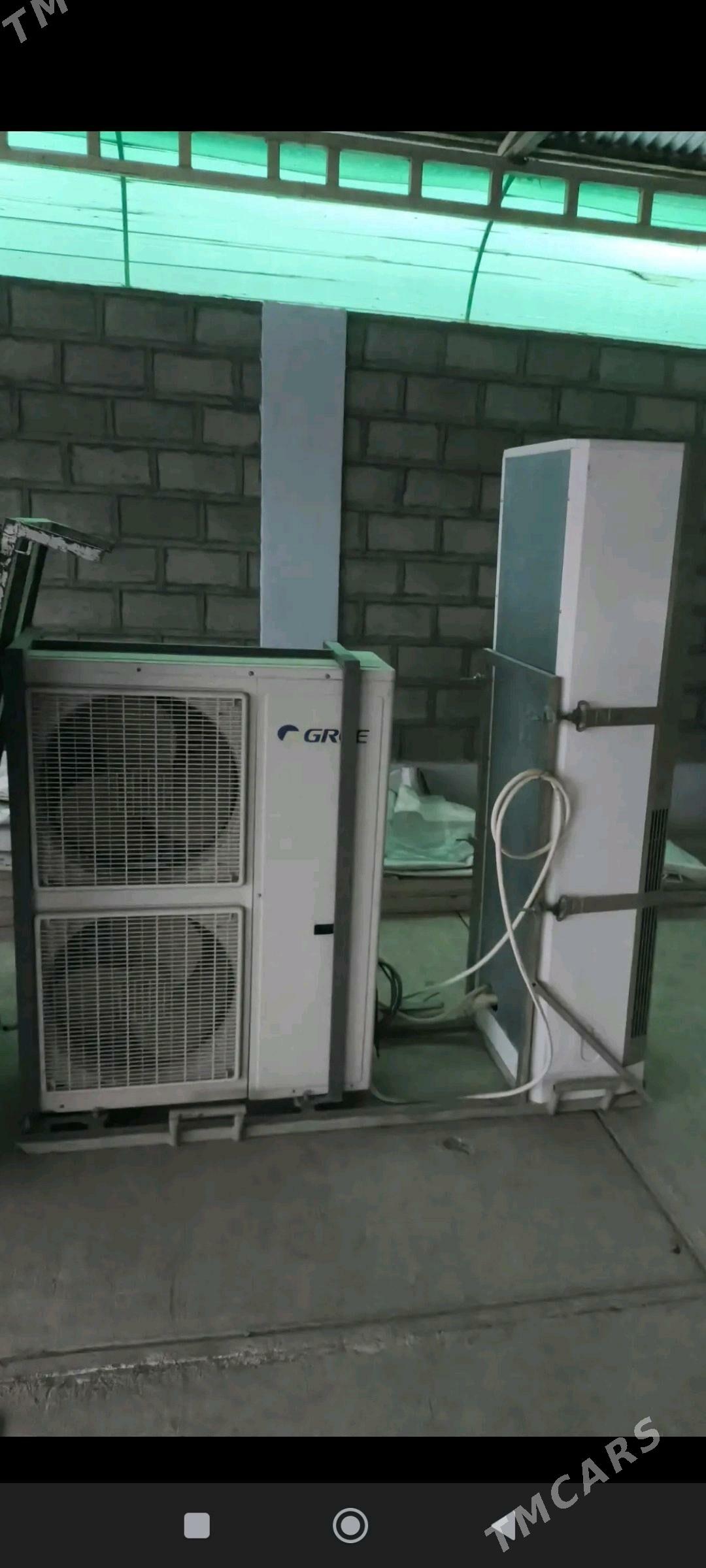 Han Palata - Etrek - img 4